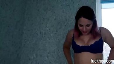 Хотел трахнуть рыжую подругу в жопу, но сил хватило только на минет и вагинальный секс